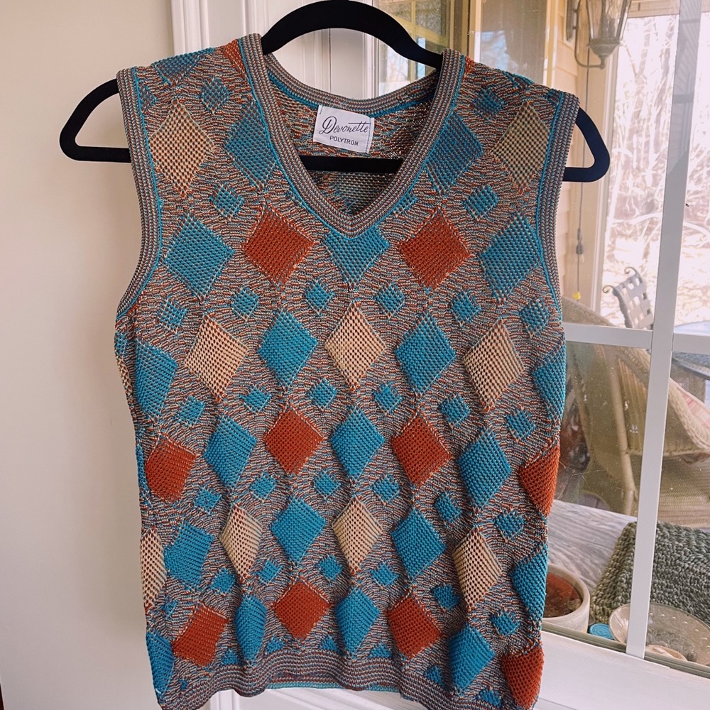 Devonette Polytron Vintage 70s Geometric Sweater Vest
